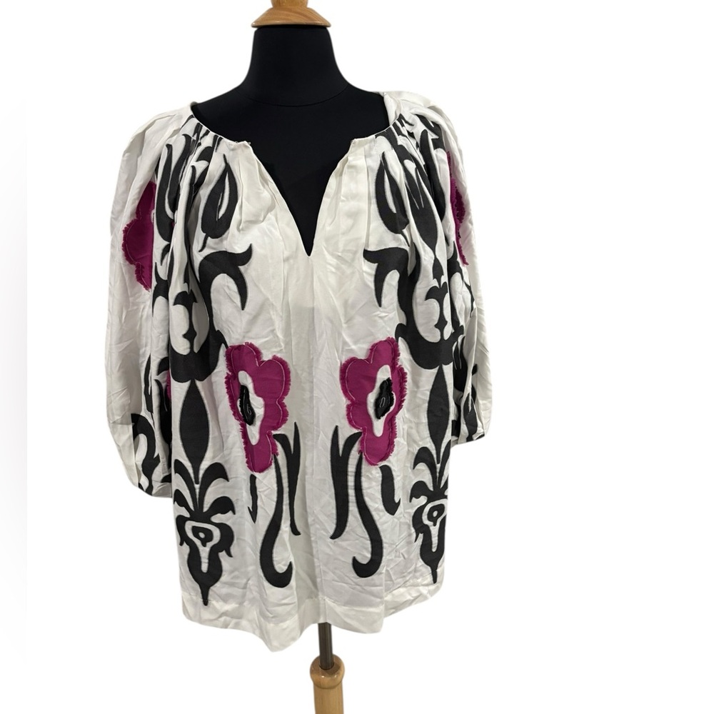 NWT Natori Suzani Pleated White/Pink Floral Dress Top-size medium